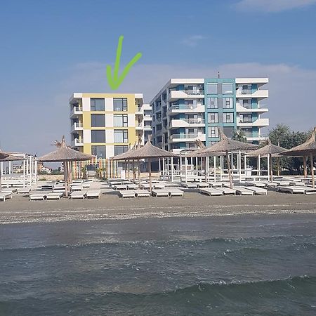 Constantinos Apartment Mamaia Nord Năvodari Екстериор снимка