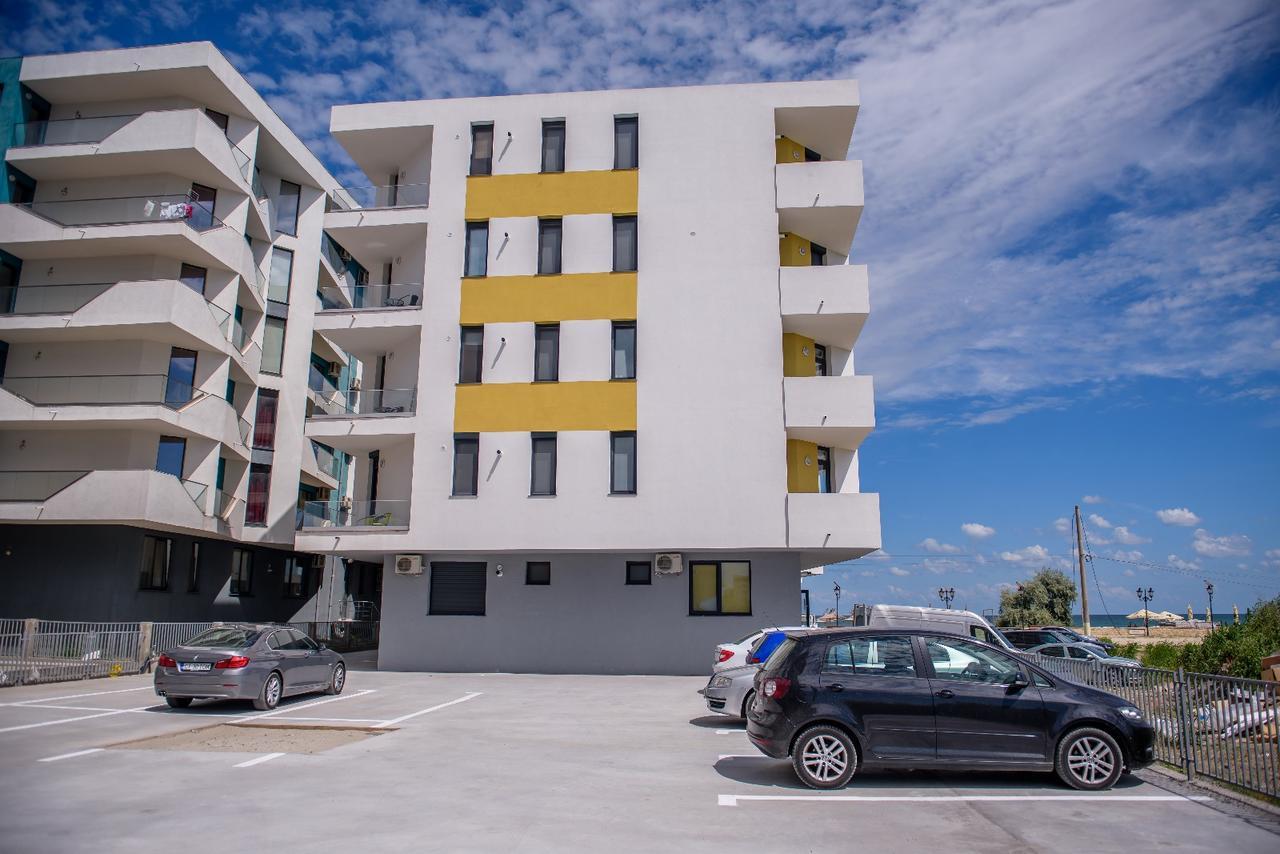 Constantinos Apartment Mamaia Nord Năvodari Екстериор снимка