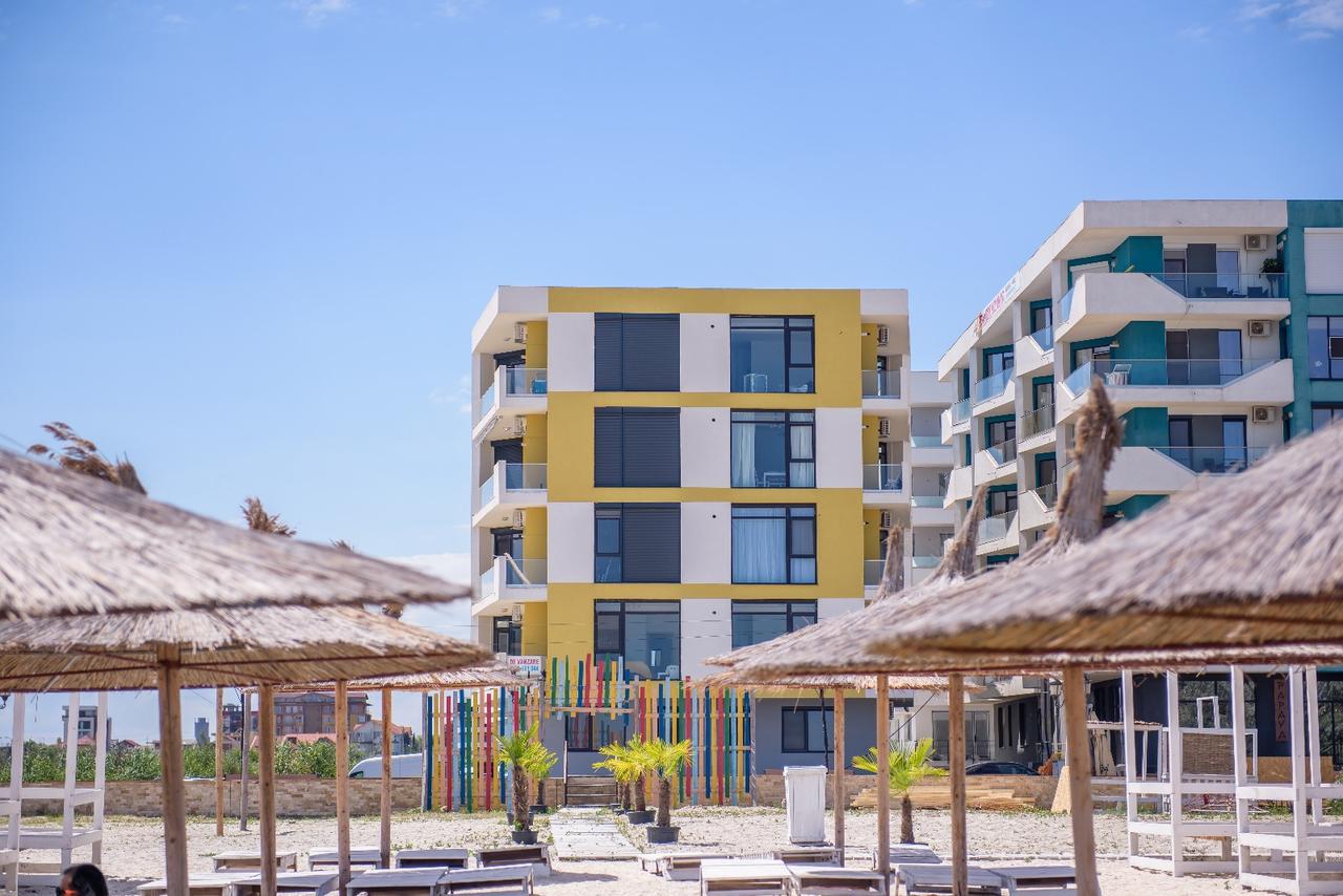 Constantinos Apartment Mamaia Nord Năvodari Екстериор снимка