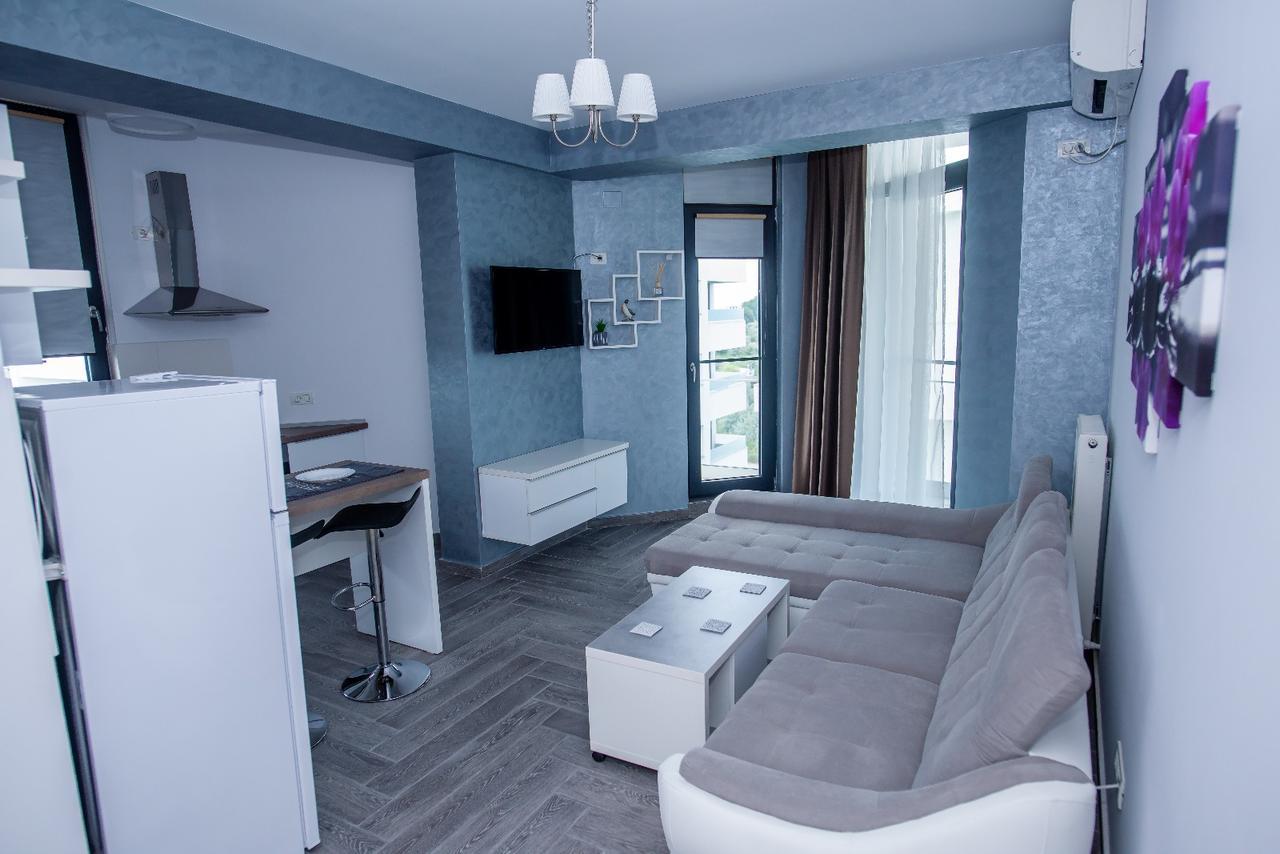 Constantinos Apartment Mamaia Nord Năvodari Екстериор снимка