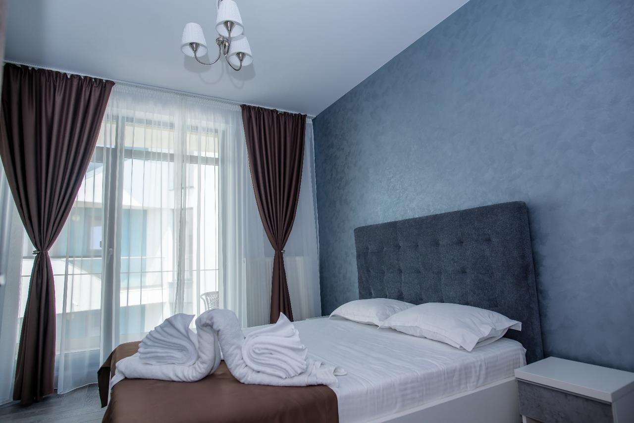Constantinos Apartment Mamaia Nord Năvodari Екстериор снимка